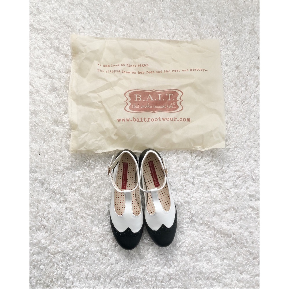 Bait Footwear Flats